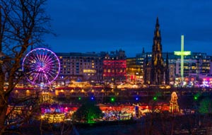 Edinburgh-Scotland-Christmas-Market